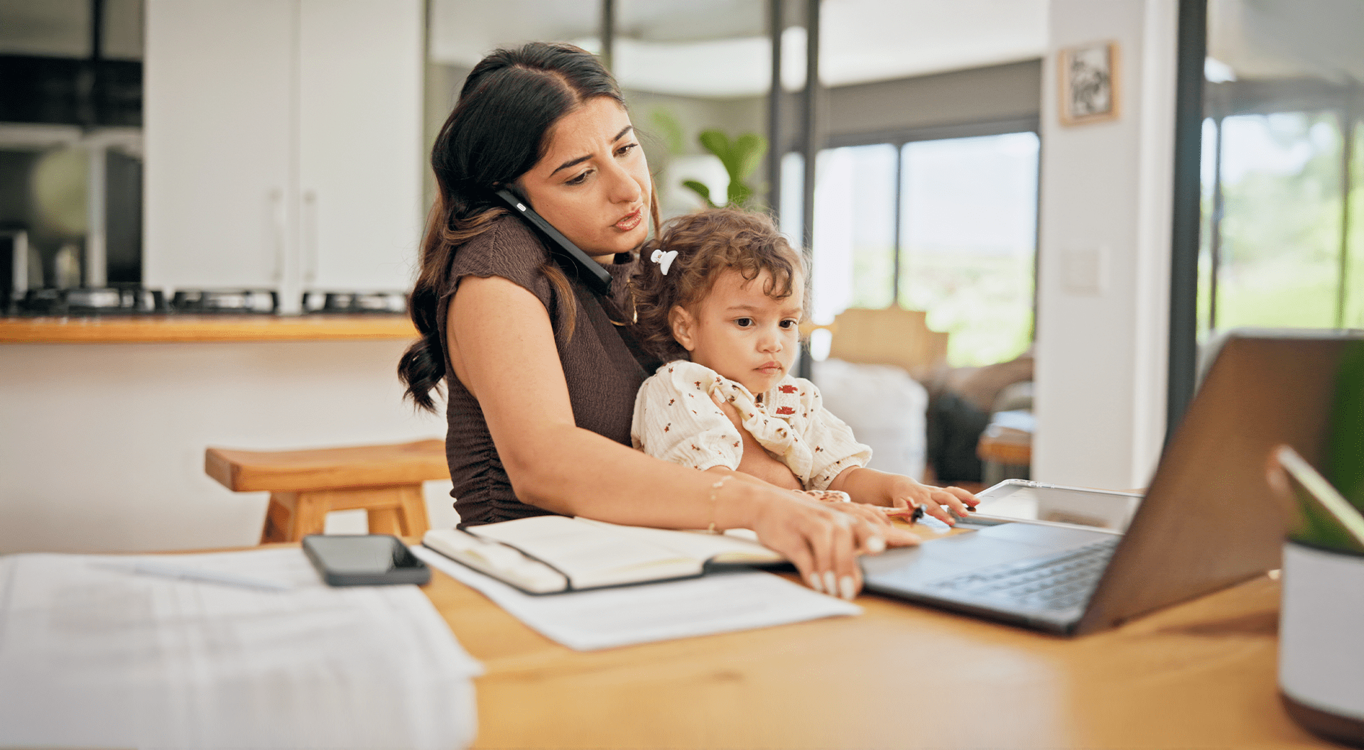 Dia da mulher: impactos da dupla jornada